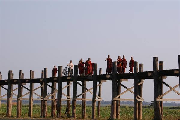 little monks on the bridge