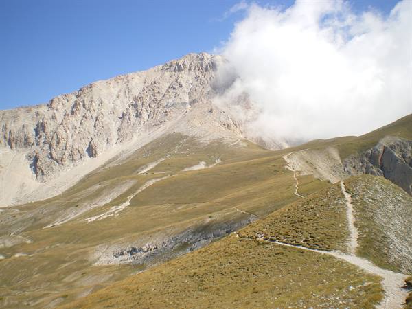 Trekking toward the Corno Grande