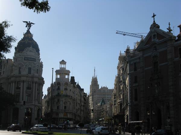 Metropolis and various buildings of the beautiful city