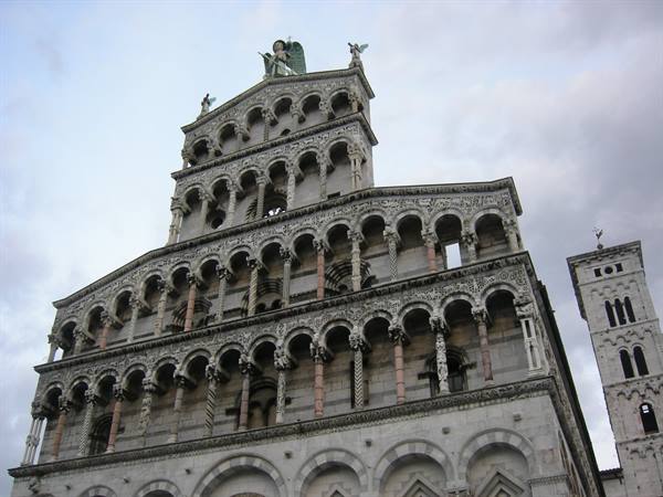 Marble Romanesque facade with tiered arcades, San Michele in Foro church, Lucca