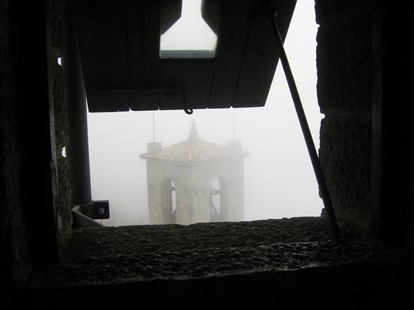 first tower (guaita)