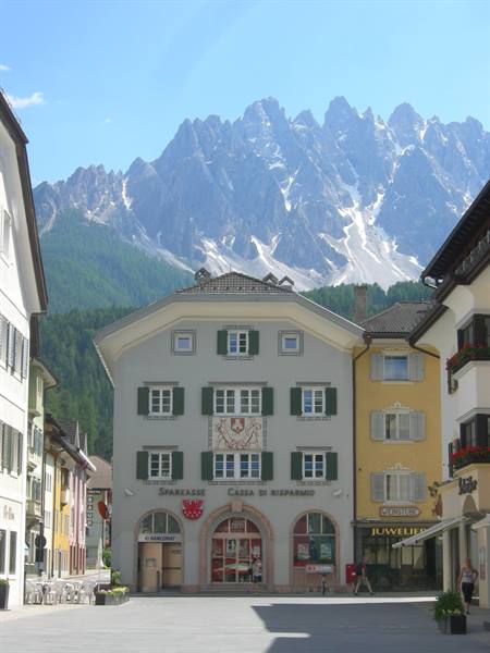 sparkasse (san candido)