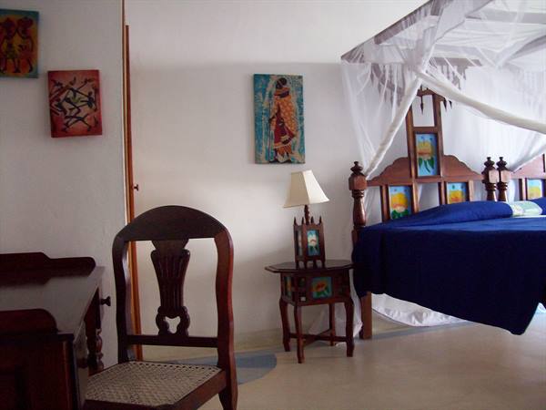 INTERIOR OF VILLA MARE ROOM