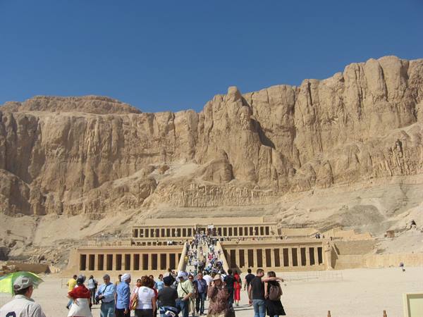 temple of queen hatshepsut