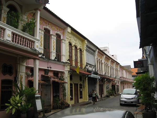 sino portuguese houses in Phuket town