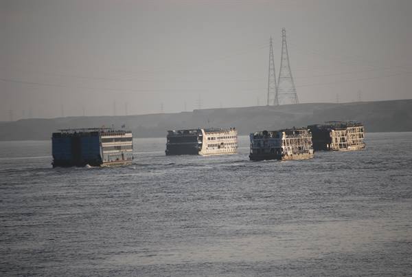 traffic on the nile