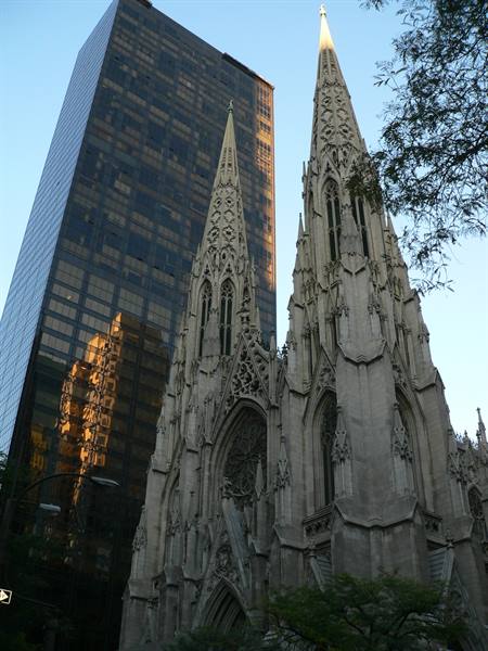 St. Patrick's Cathedral - 5th Avenue corner with 51st Street