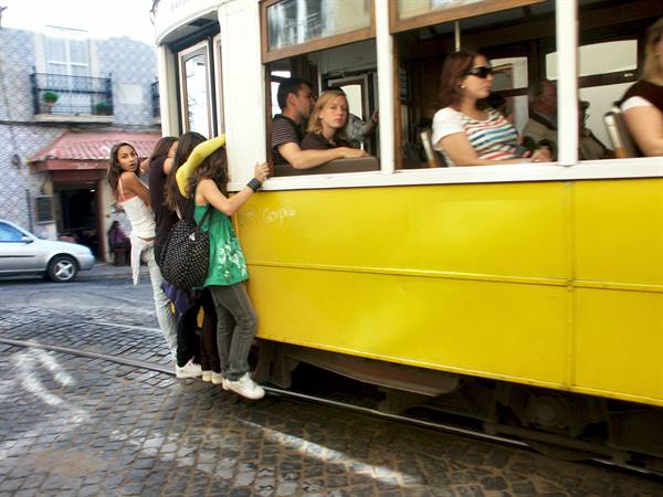 01 Lisbon - 03.18 Baixa - Trams