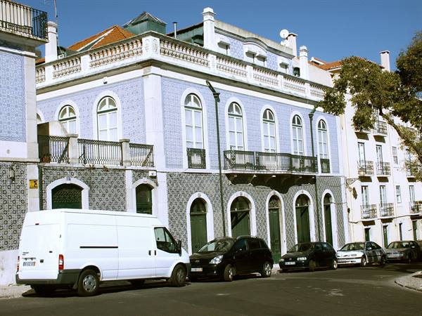 01 Lisbon - 11.16 Alfama - Campo de santa Clara