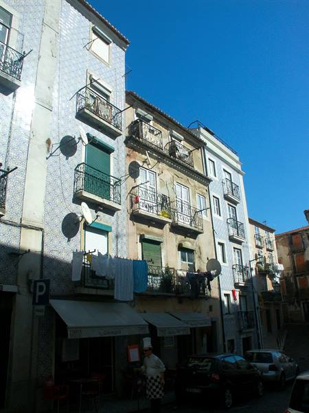 01 Lisbon - 11.19 Alfama