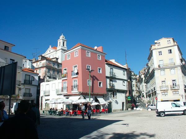 01 Lisbon - 11.24 Alfama