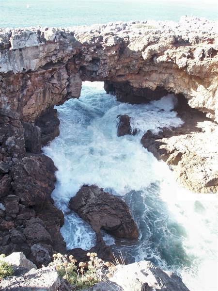 02.05 Boca do Inferno - The mouth