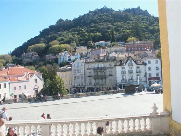 03.40 Sintra - The Sierra and Castelo dos Mouros