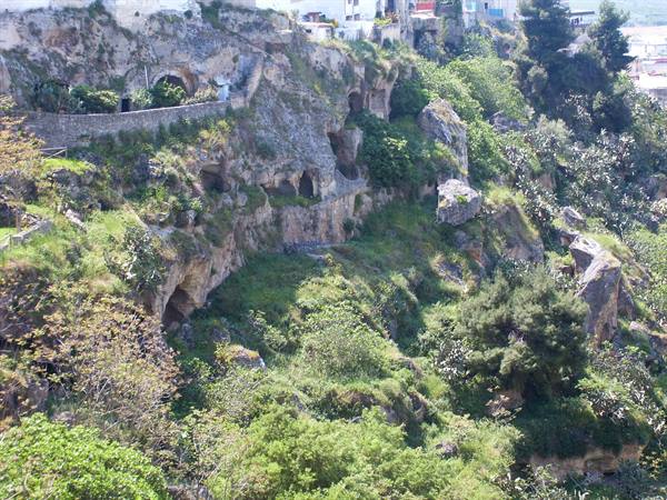 06-06 - Massafra - Rock dwellings