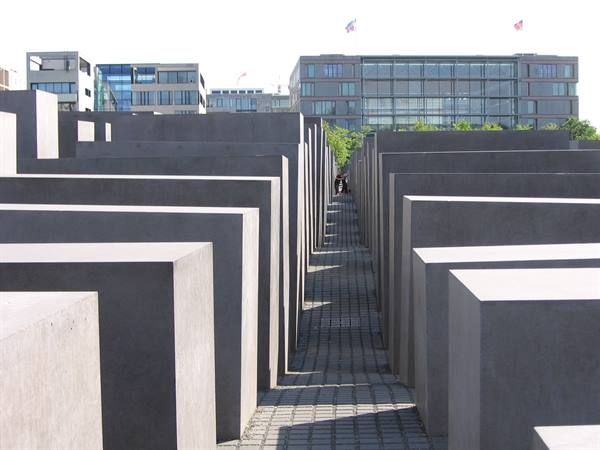 Berlin, Holocaust Memorial