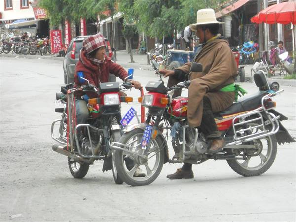 Xian du Qiao - afternoon in the city