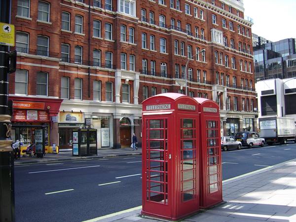Phone boxes in Victoria Street