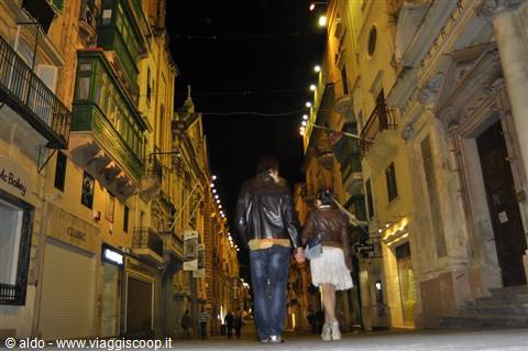 at night through the streets of Valletta