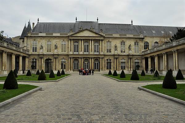 Paris