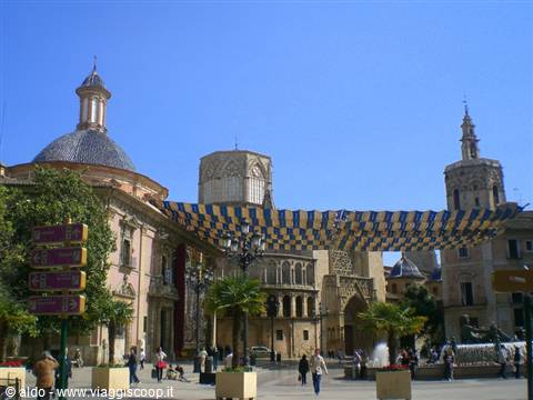Plaza de la Virgen