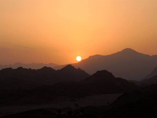 Jeep Safari - The desert sunset