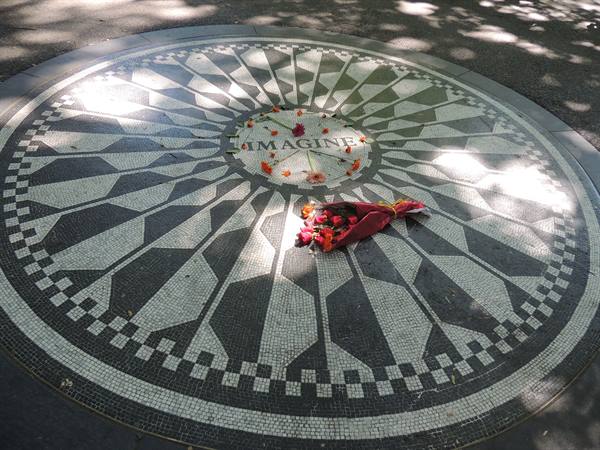 Tribute to John Lennon
