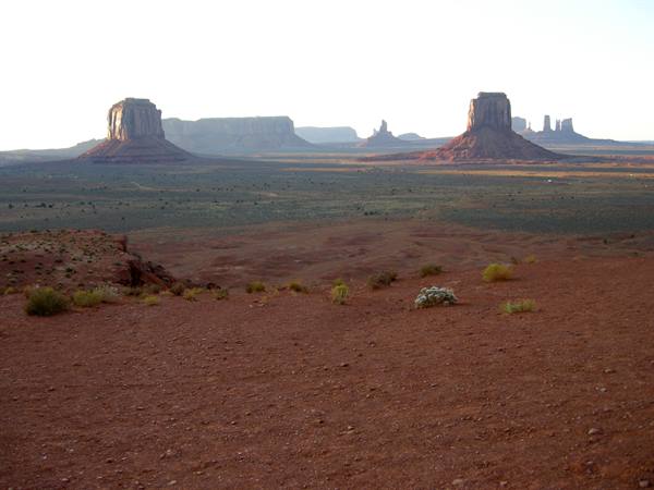 Monument Valley - The Artist's Point