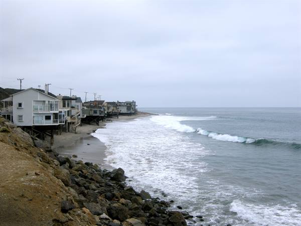 Malibu - The beachfront houses