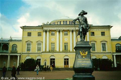 St. Petersburg and the province