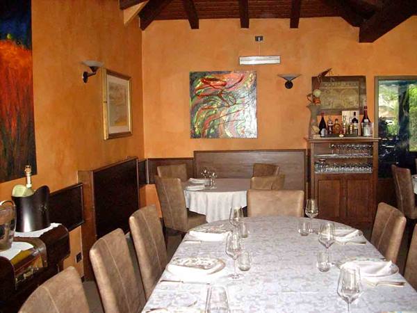 In the dining room of Hotel Ristorante Giardinetto