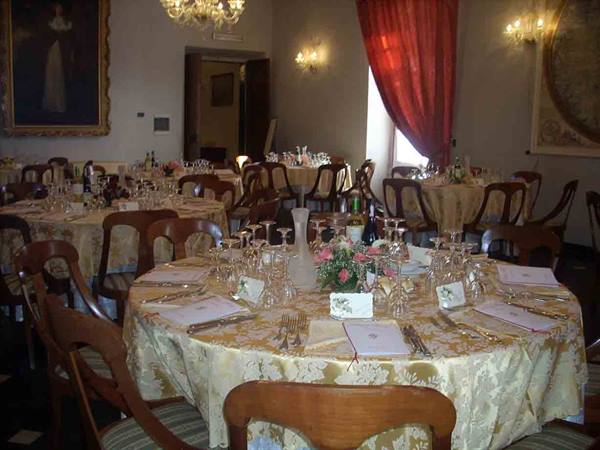 At the restaurant of Palazzo Fieschi
