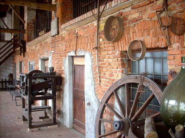 At the museum of rural life run by the Pro Berot Association
