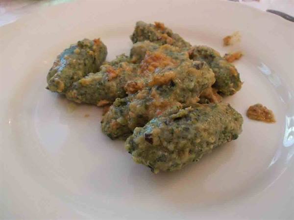 Delicacies of Ristorante della Posta: the malfatti