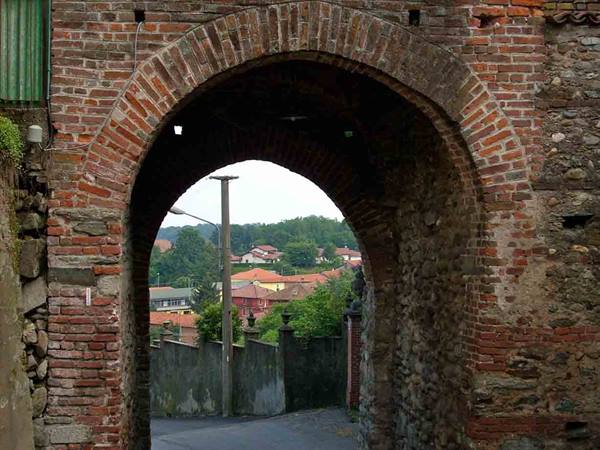 The arch of the ancient village gate