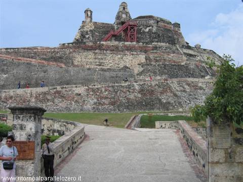 Ascent to the castle