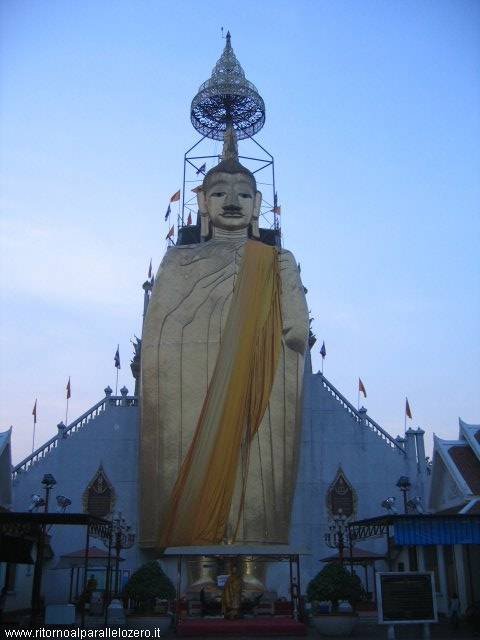Standing Buddha (the standing Buddha)