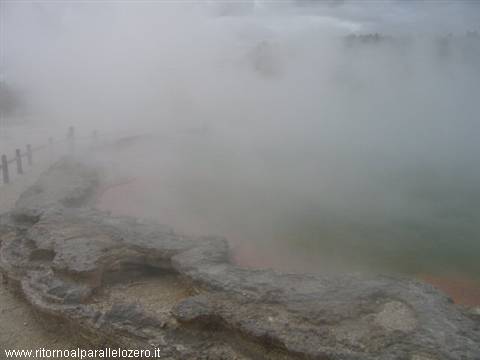 Boiling lake at Wai-o-tapu
