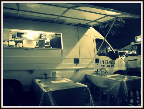 From the famous food trucks of Piazza Vaiete, L'ESTANCO