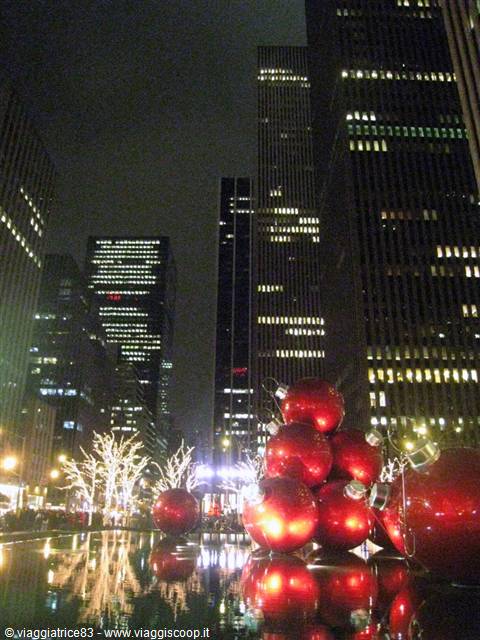 McGraw Hill Building and the red spheres 