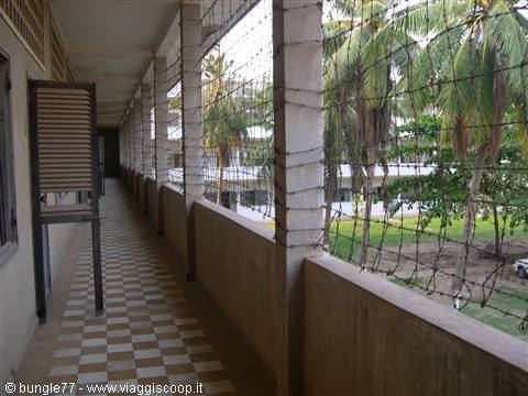 15 - PP - Tuol Sleng - Prisons 2