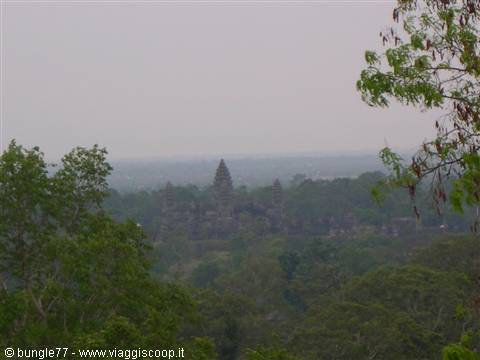 17 - Angkor - Phnom Bakheng - Angkor Wat view