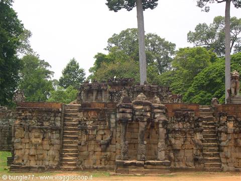18 - Angkor - Terrace of the Elephants 2
