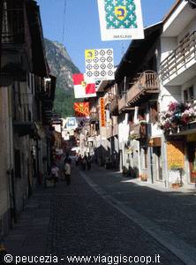 houses in Cesana
