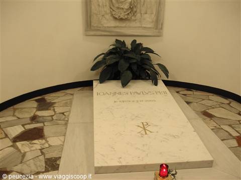 tomb of John Paul II