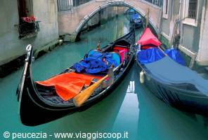 gondolas