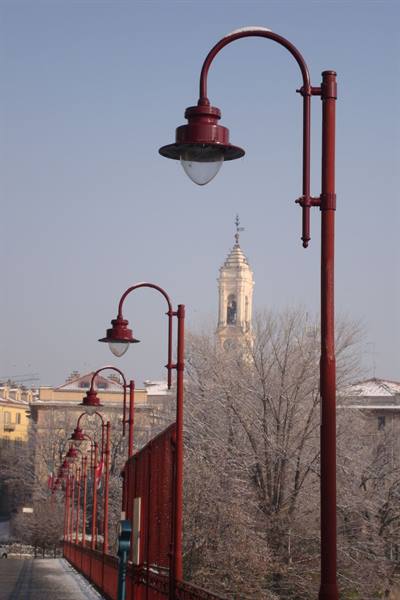 Along the Dora