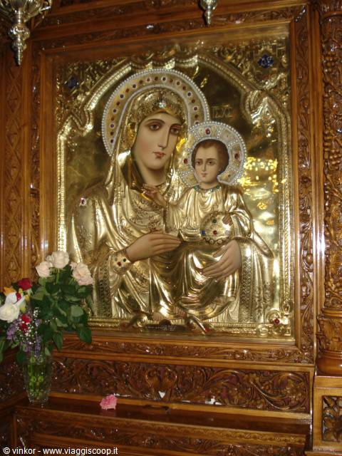 Thessaloniki: a beautiful icon in the S.Demetrio cathedral