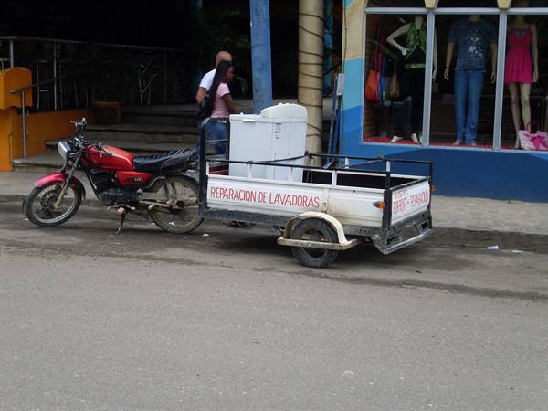 Washing machine broken?.... the technician arrives!!!