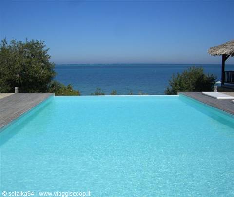 Ifaty, view from the pool