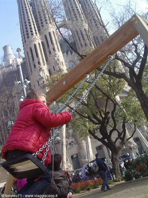 public park at the Sagrada Familia